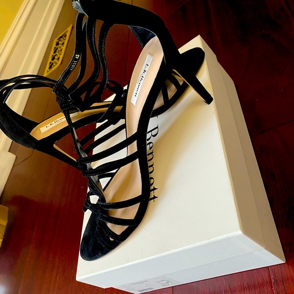 L.K.Bennett sandals brand new - Picture 1 of 3